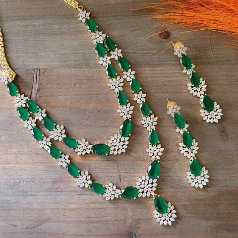 Celestial spark necklace