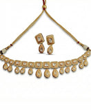 Aurelia Noor Kundan Choker Set