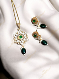 Myra Eclat Pendant Earrings Set
