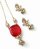 Royal Noor Kundan Pendant Set
