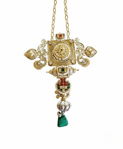 Heirloom Chowk Pendant